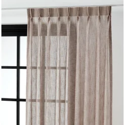 Inbetween Pippa Bruin